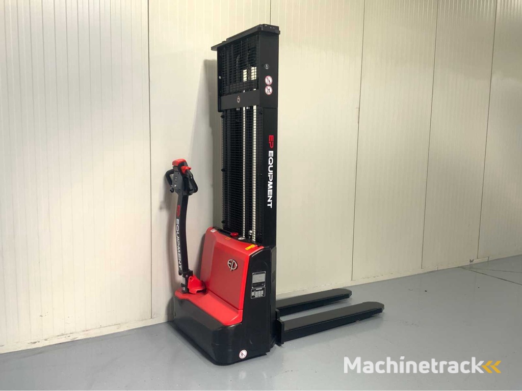 EP - EST 3,3 Meter Stapler, Innenlader 2025