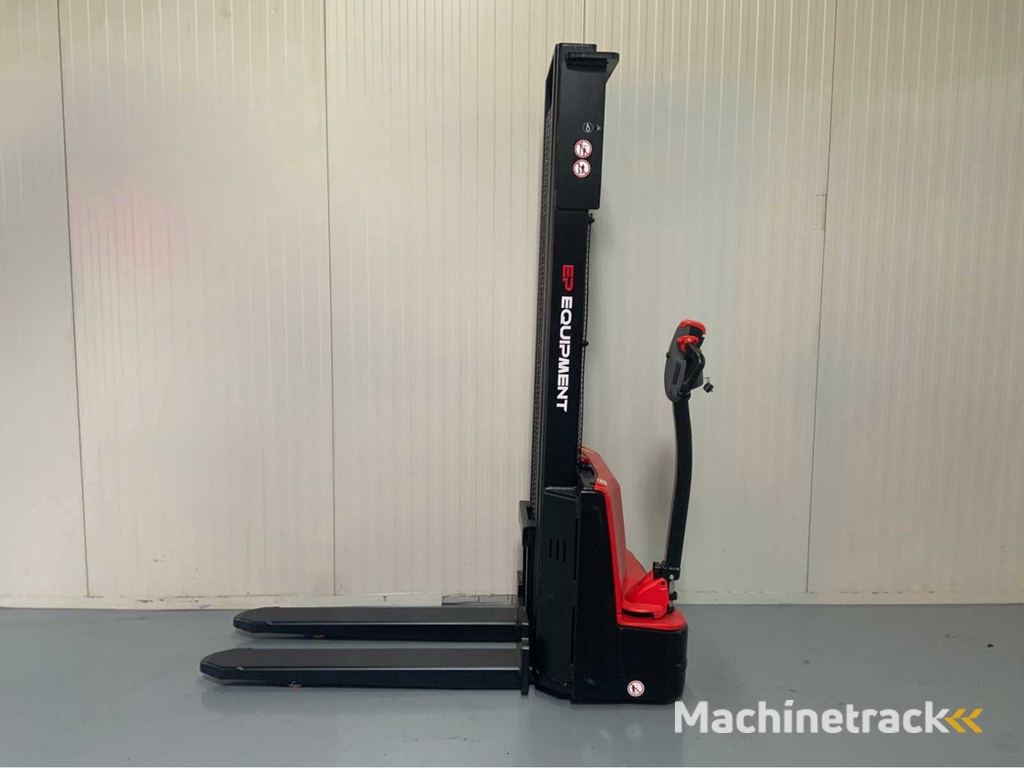 EP - EST 3,3 Meter Stapler, Innenlader 2025