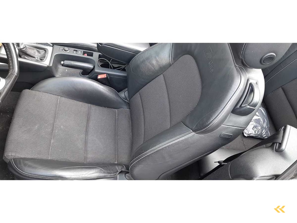 Audi - 2011 - A3 Cabriolet - 1.4 TFSI Amb.PL.S. - 59-RRZ-5