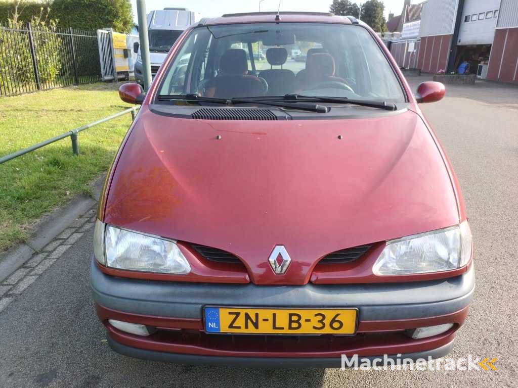 Renault - 1999 - Mégane Scénic - 2.0 RT Automatik - ZN-LB-36