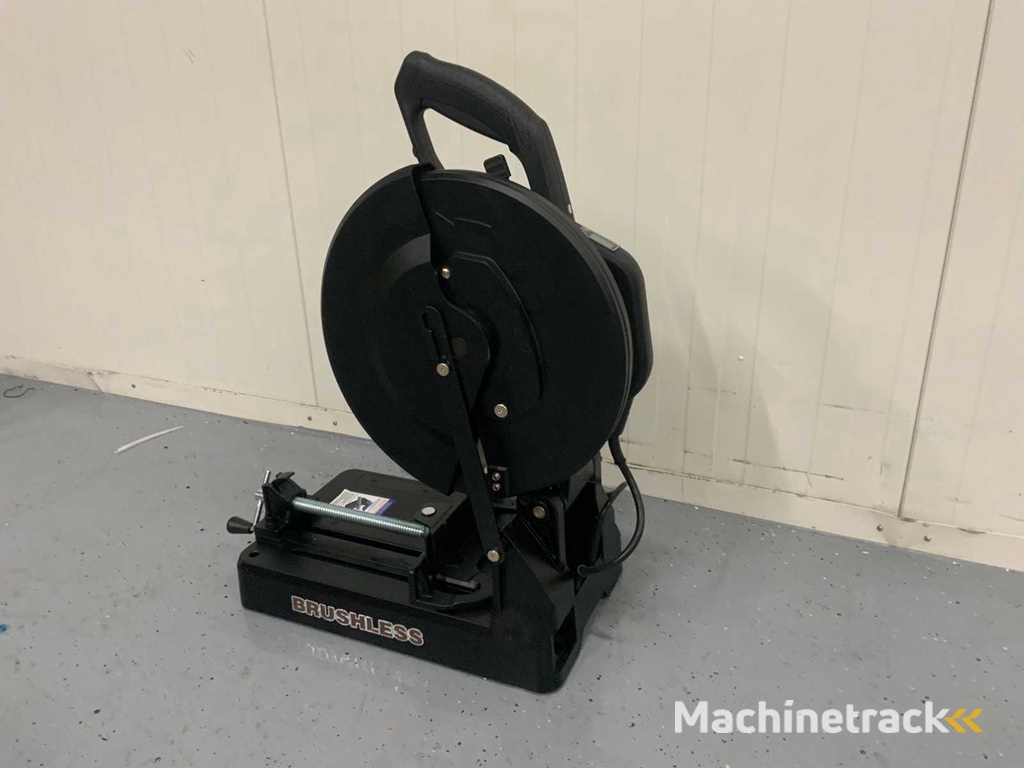 Ultra Force Equipment - AC966 - Kreissägemaschine Metall