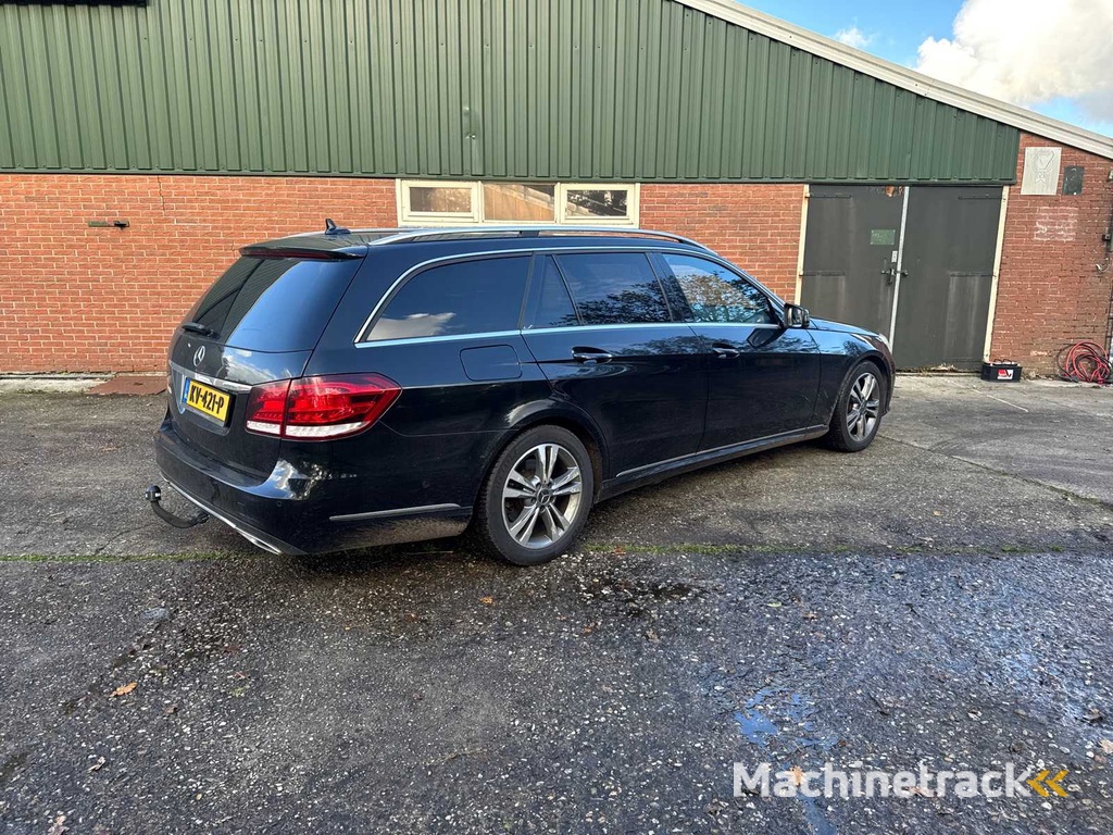 2013 - Mercedes-benz - E300 - E-Klasse T-Modell - W212R - PKW