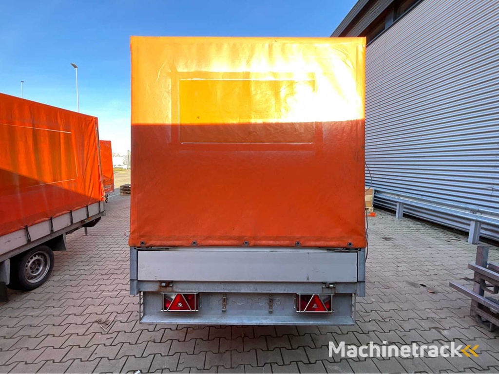 2014 Atec PL10 1300 Haubenanhänger