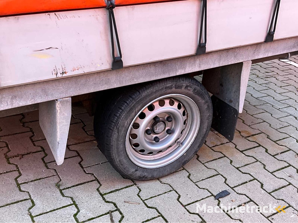 2014 Atec PL10 1300 Haubenanhänger