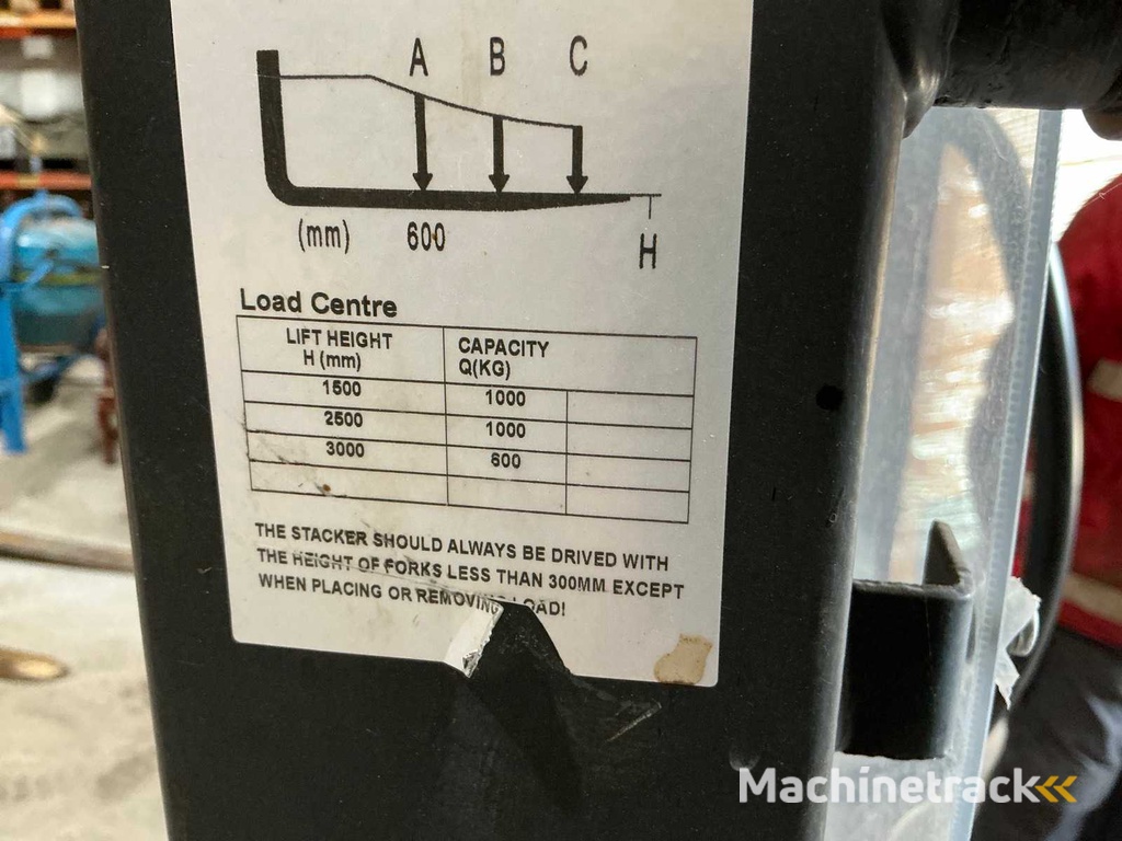 2010 EXTOL SPM1016 Elektro-Niederhubwagen