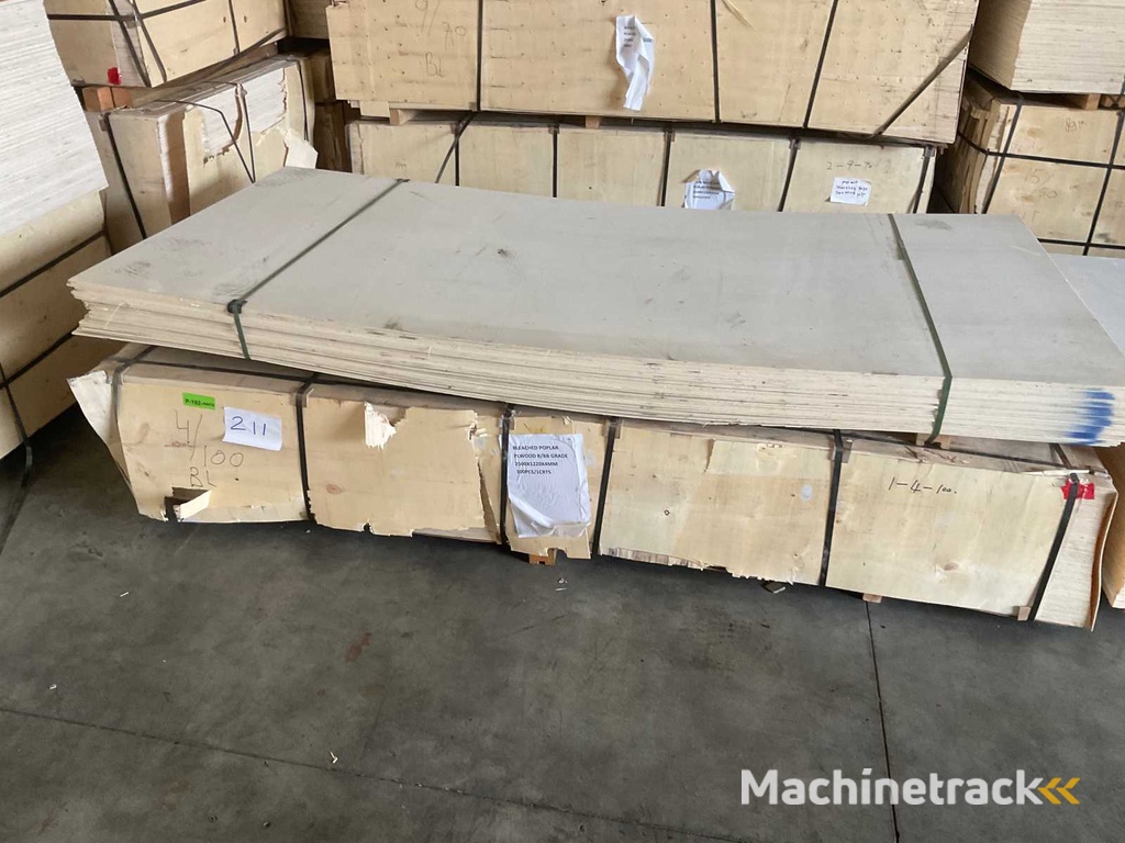 Pappel - Sperrholzplatte grundiert 250x122x1,8 cm (33x)
