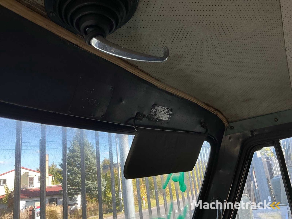 UAZ 452T-2 Geländewagen