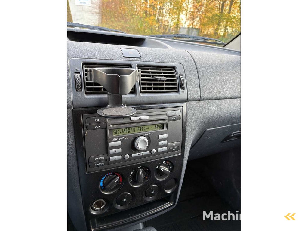 Ford - Transit Connect - T230L 1.8 TDCi - 50-VRH-4