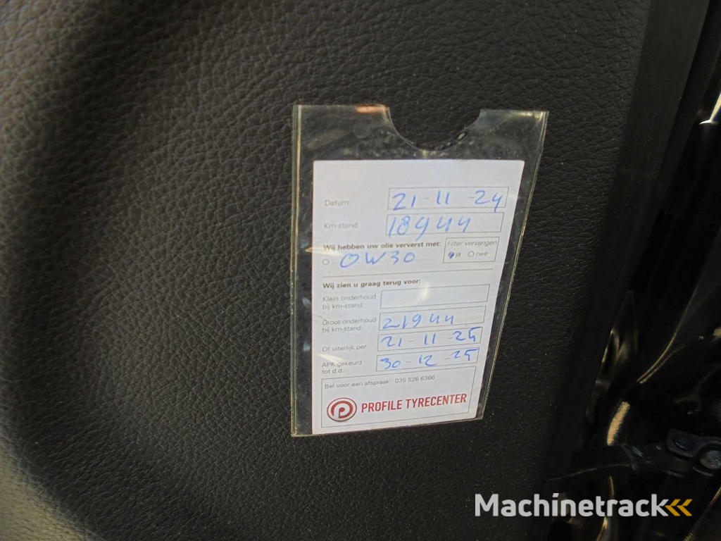 Jeep - 2016 - Cherokee - 2.2 Overland - NB-409-D