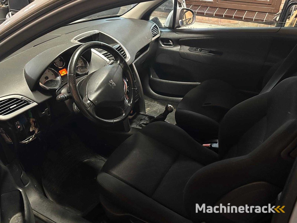 Peugeot - 207 - 1.4 VTi Look - 74-JHT-7 - 2009