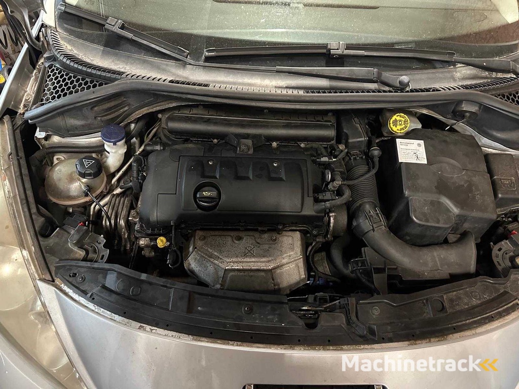 Peugeot - 207 - 1.4 VTi Look - 74-JHT-7 - 2009