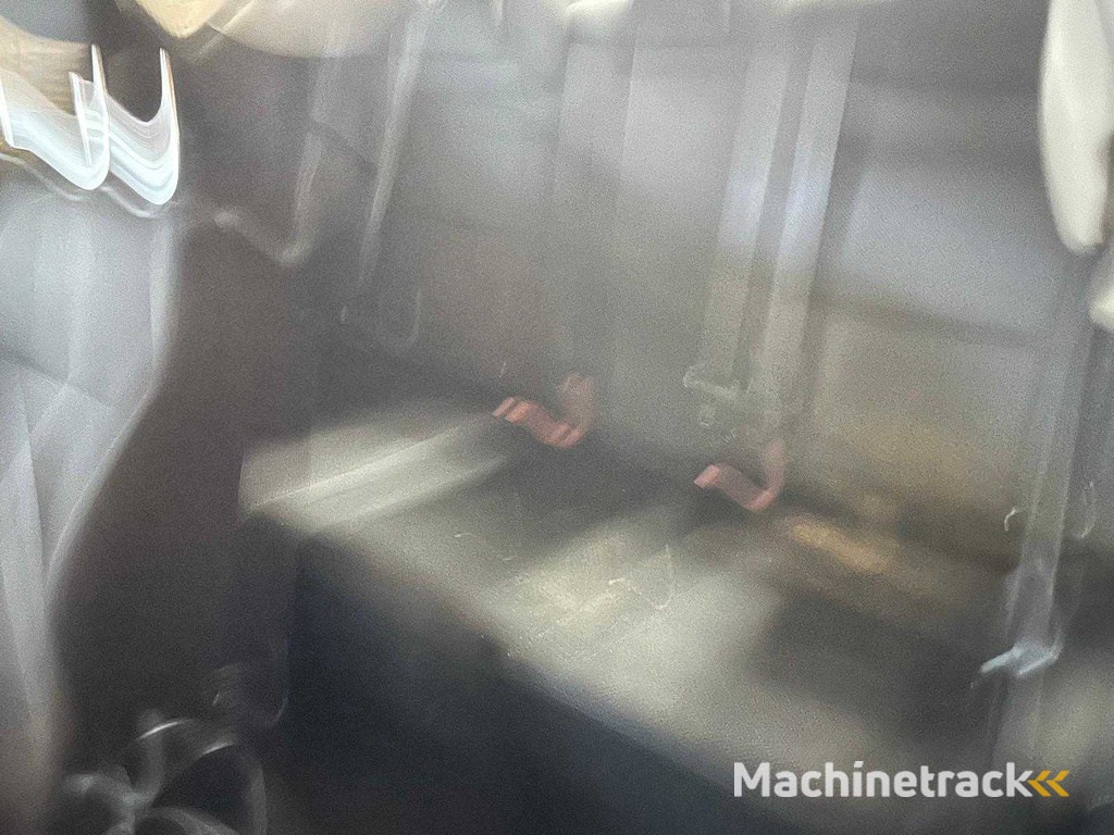 Peugeot - 207 - 1.4 VTi Look - 74-JHT-7 - 2009