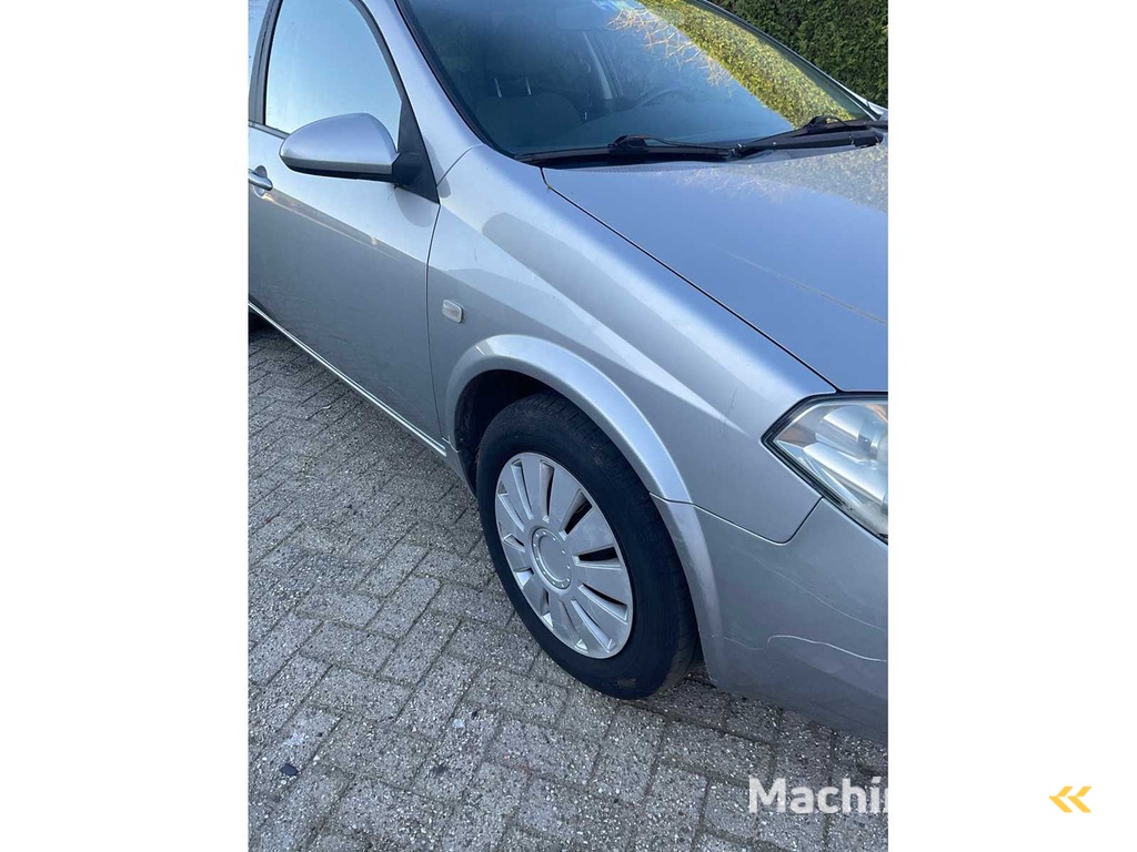 Nissan Primera Kombi 27-SV-KV