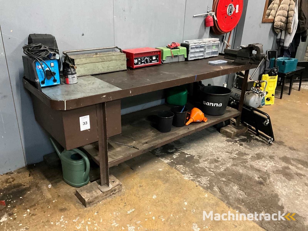 Werkbank & Werkzeuge