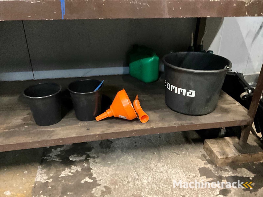 Werkbank & Werkzeuge