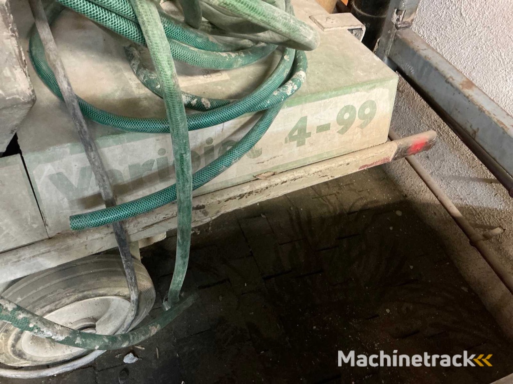 Kaiser Variojet 4-99 Pleistermachine