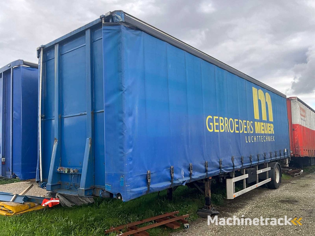 Netam-fruehauf - ONCRK Curtainsider trailer - Semi-trailer