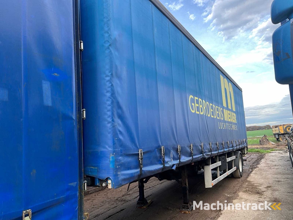 Netam-fruehauf - ONCRK Curtainsider trailer - Semi-trailer