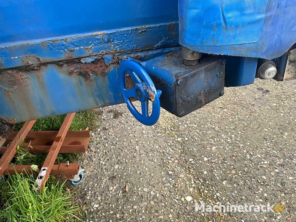 Netam-fruehauf - ONCRK Curtainsider trailer - Semi-trailer