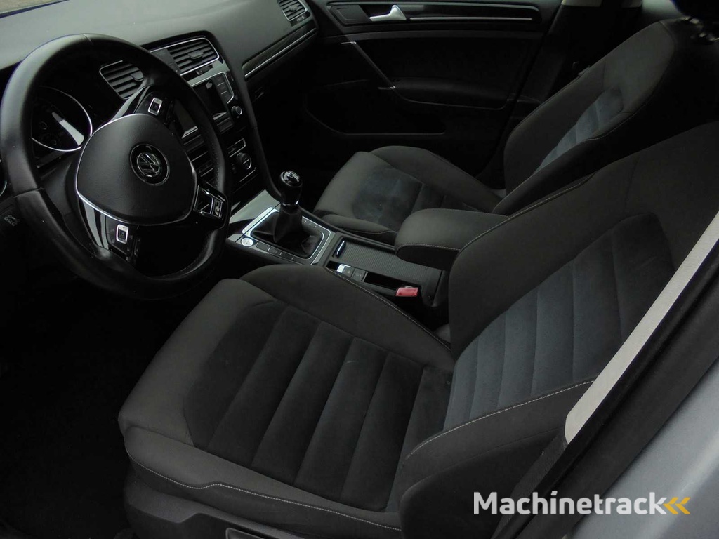 Volkswagen - 2013 - Golf - 1.4 TSI Highline - P-887-BX