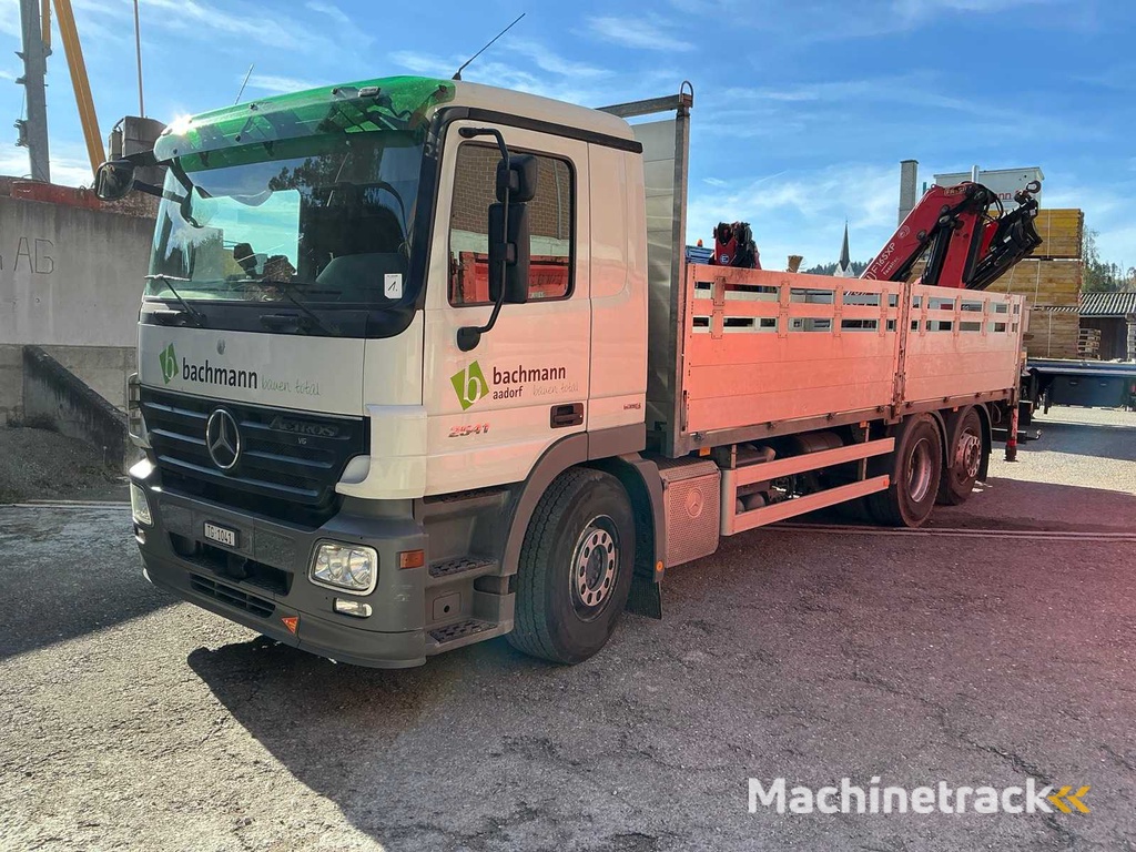 2008 Mercedes-Benz Actros 2541 Truck with Rear Crane