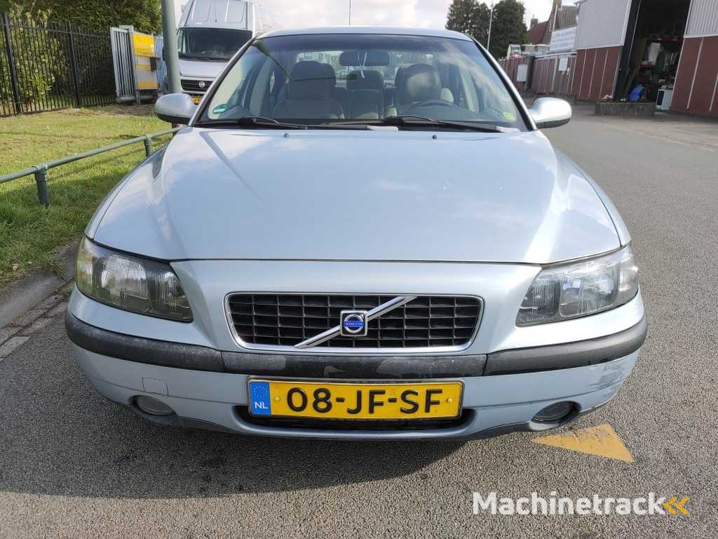Volvo - 2002 - S60 - 2.4 Edition - 08-JF-SF
