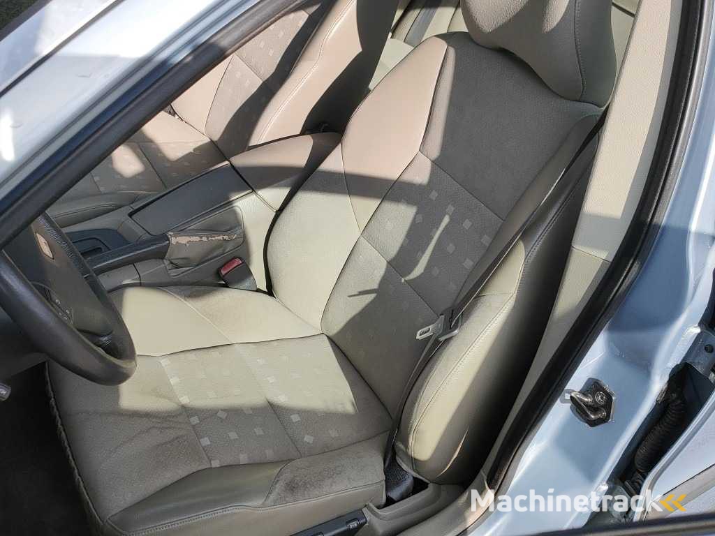 Volvo - 2002 - S60 - 2.4 Edition - 08-JF-SF