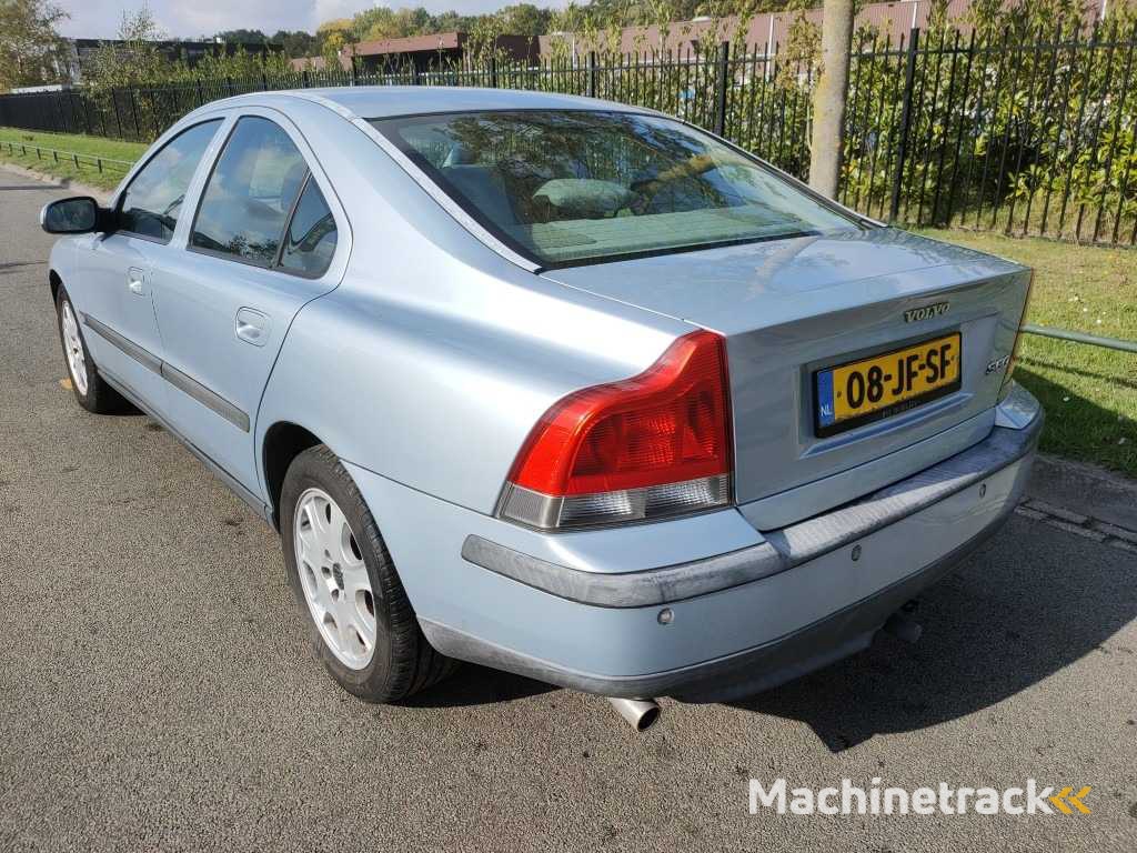 Volvo - 2002 - S60 - 2.4 Edition - 08-JF-SF