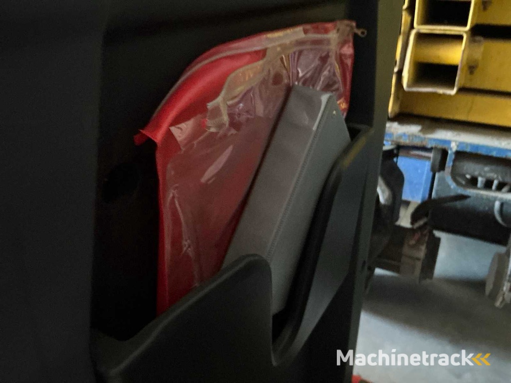 LINDE - N20CL -Electric Pallet Truck/Order picker tractor - 2020