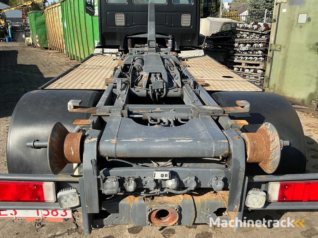 2007 IVECO 120E Abrollkipper