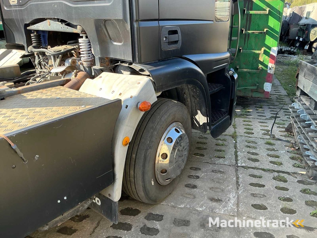 2007 IVECO 120E Abrollkipper