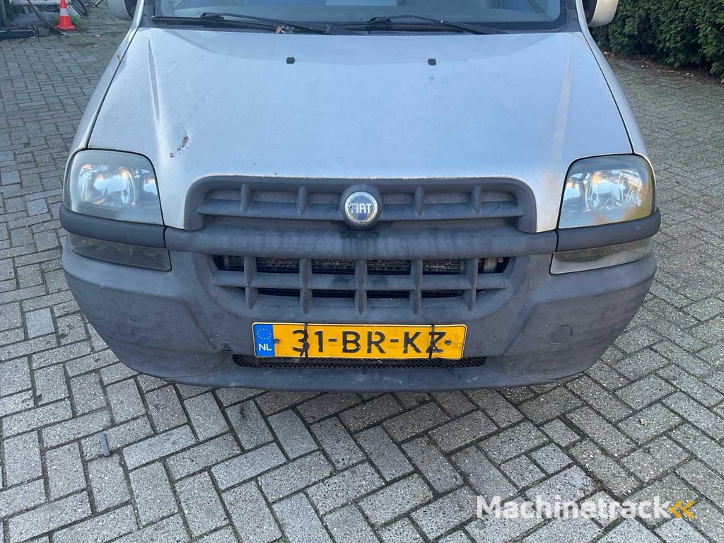 Fiat Doblò 31-BR-KZ