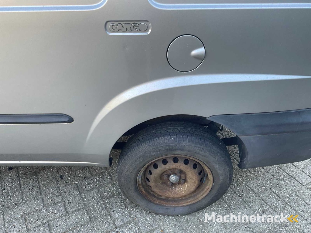 Fiat Doblò 31-BR-KZ