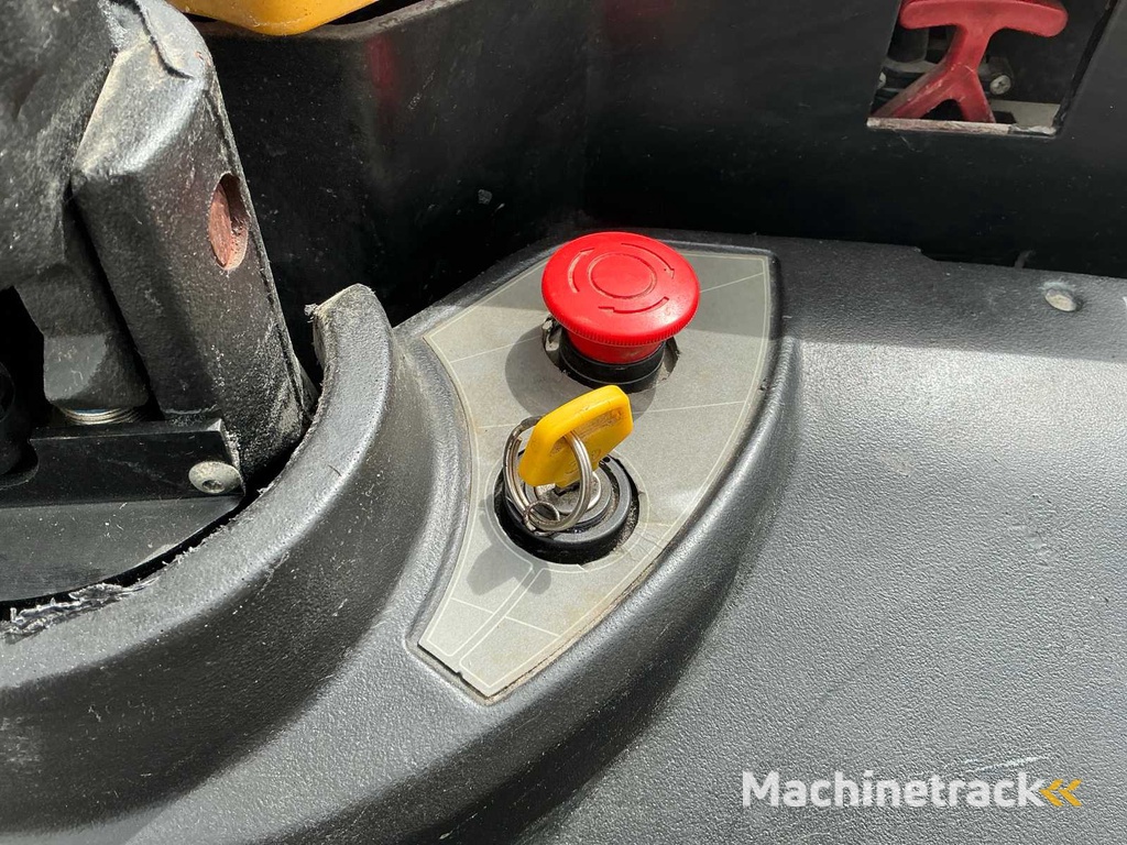 2008 Caterpillar NOV20N Elektrischer Hubwagen