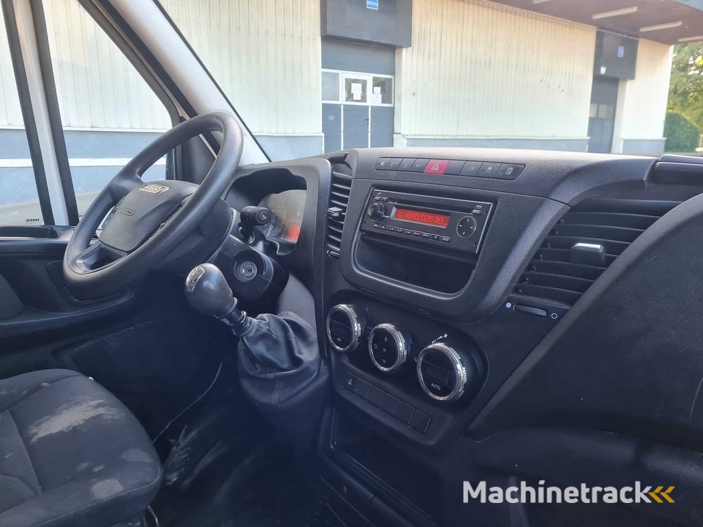 Iveco - Täglich - 35S15V 2.3 352 H2 L - V-038-PR