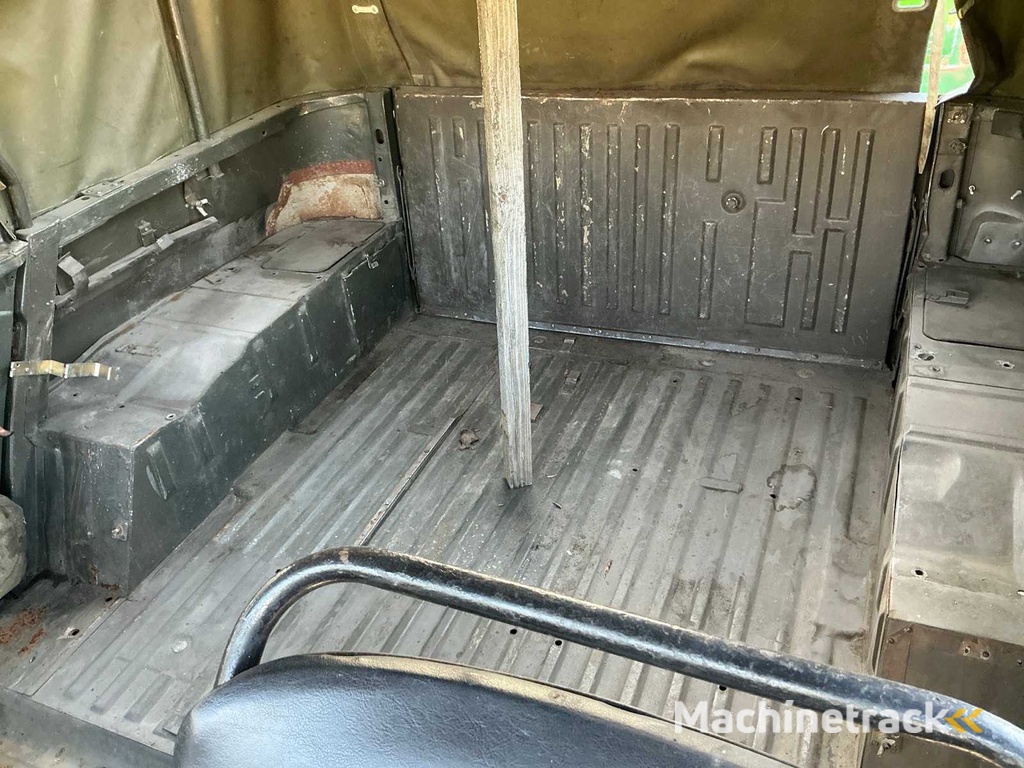 Geländewagen UAZ 469-B