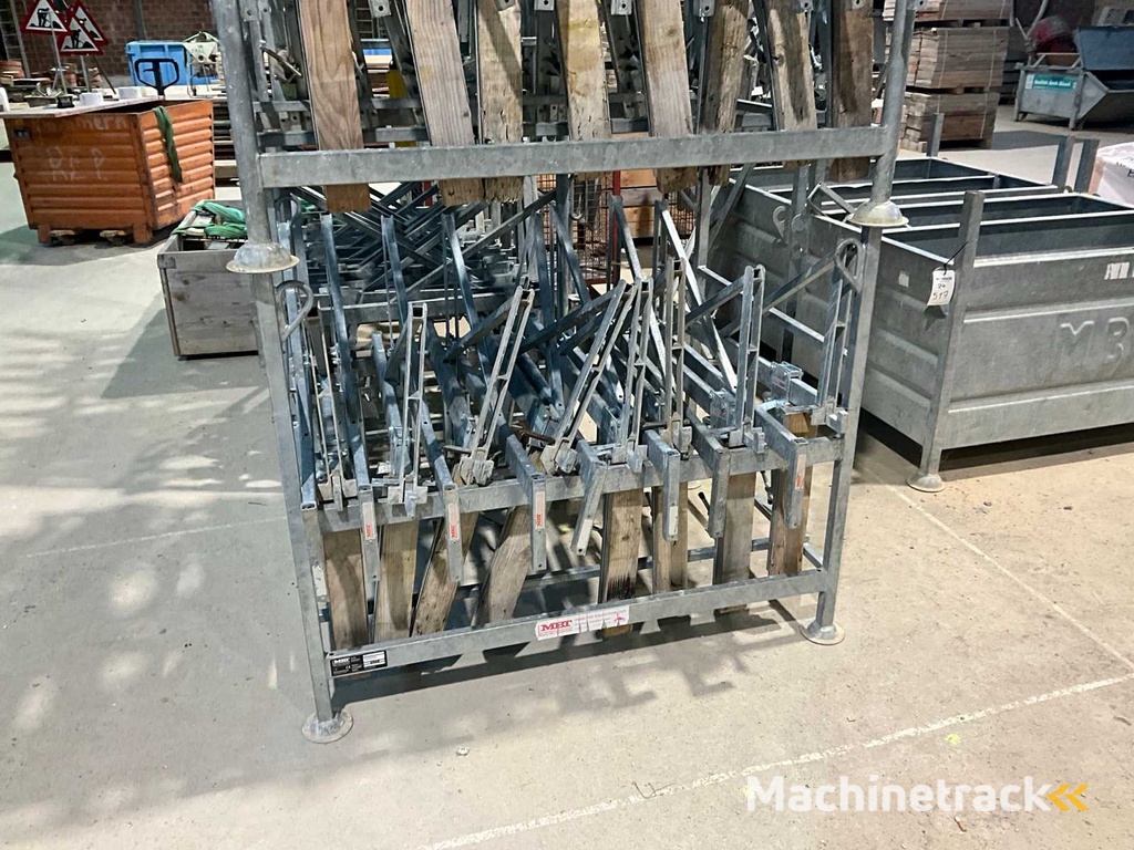 MBT BKA Konsolen in 8 Barelen