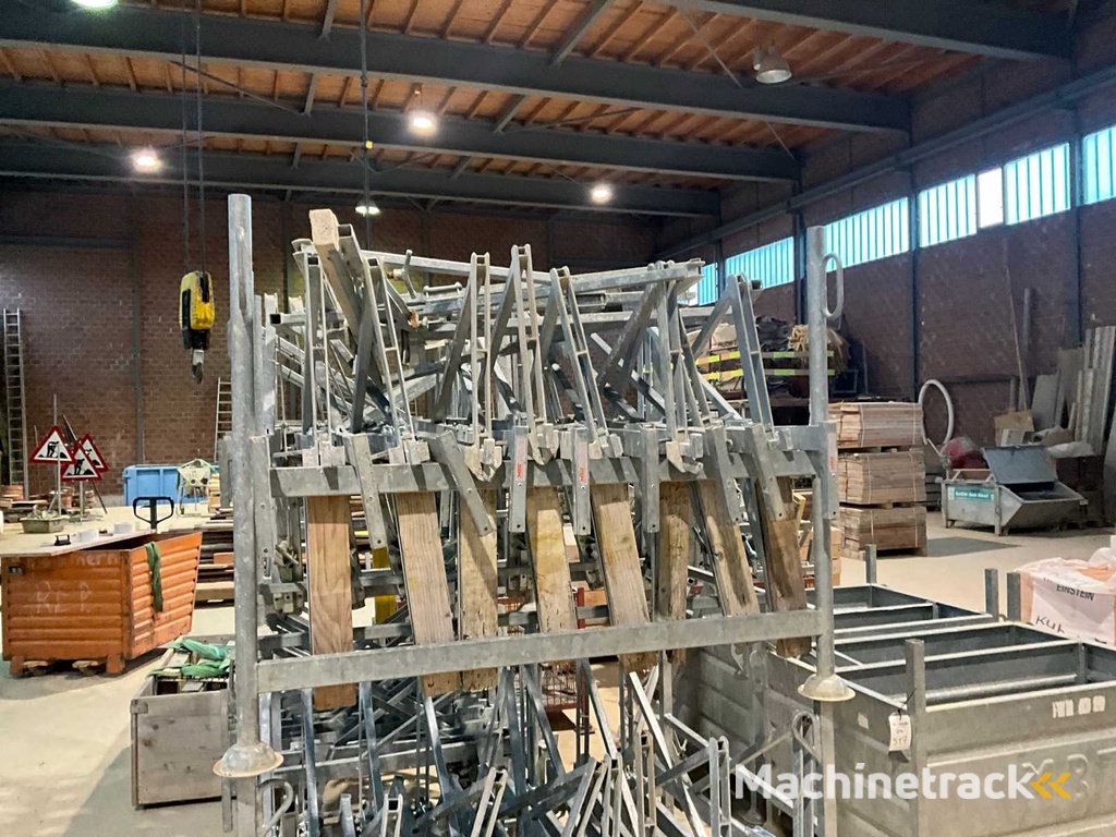 MBT BKA Konsolen in 8 Barelen