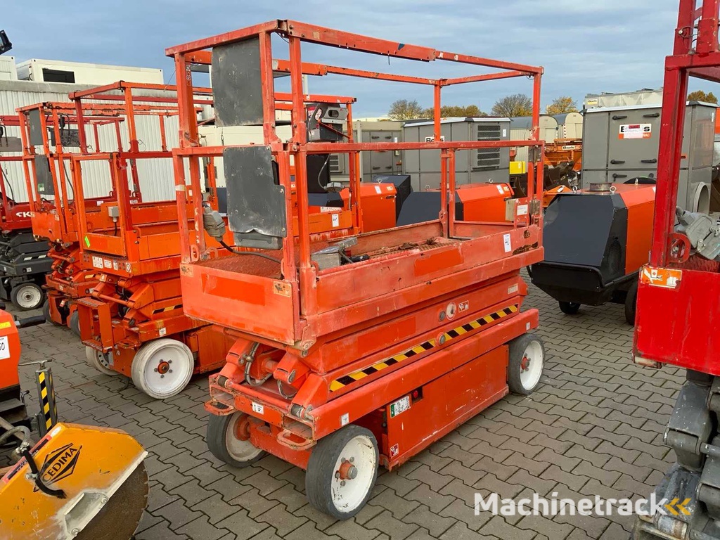 2015 SkyJack SJ III 3220 Hubarbeitsbühne