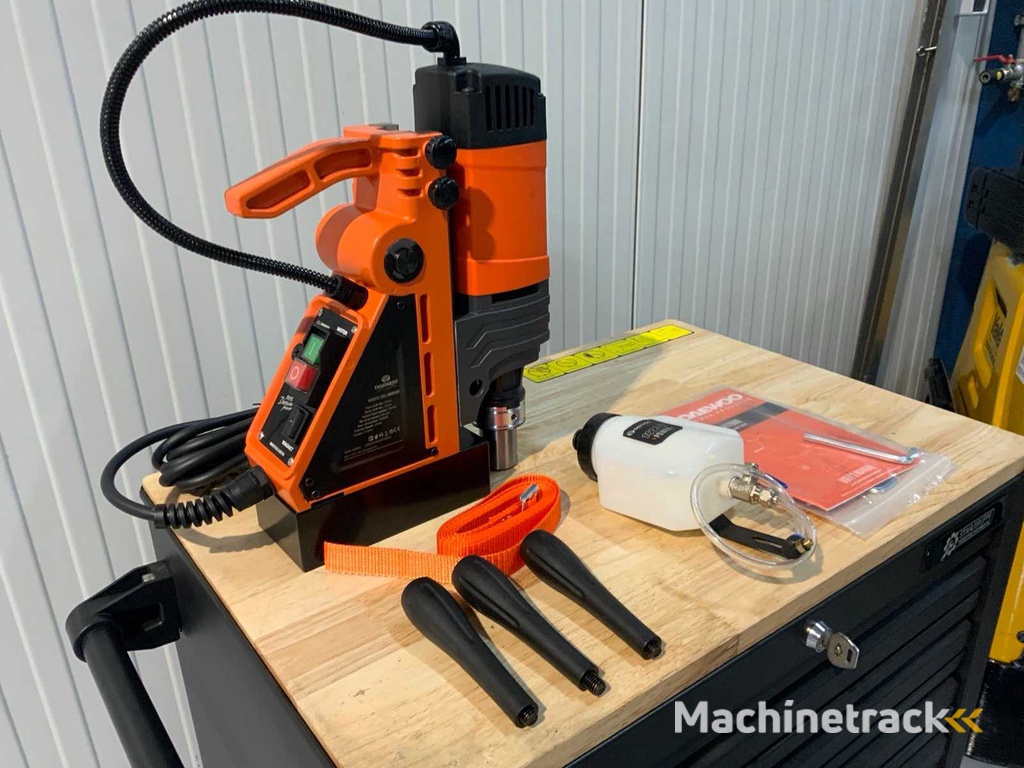 Daewoo - DAMD1600 - Magneet boormachine in koffer