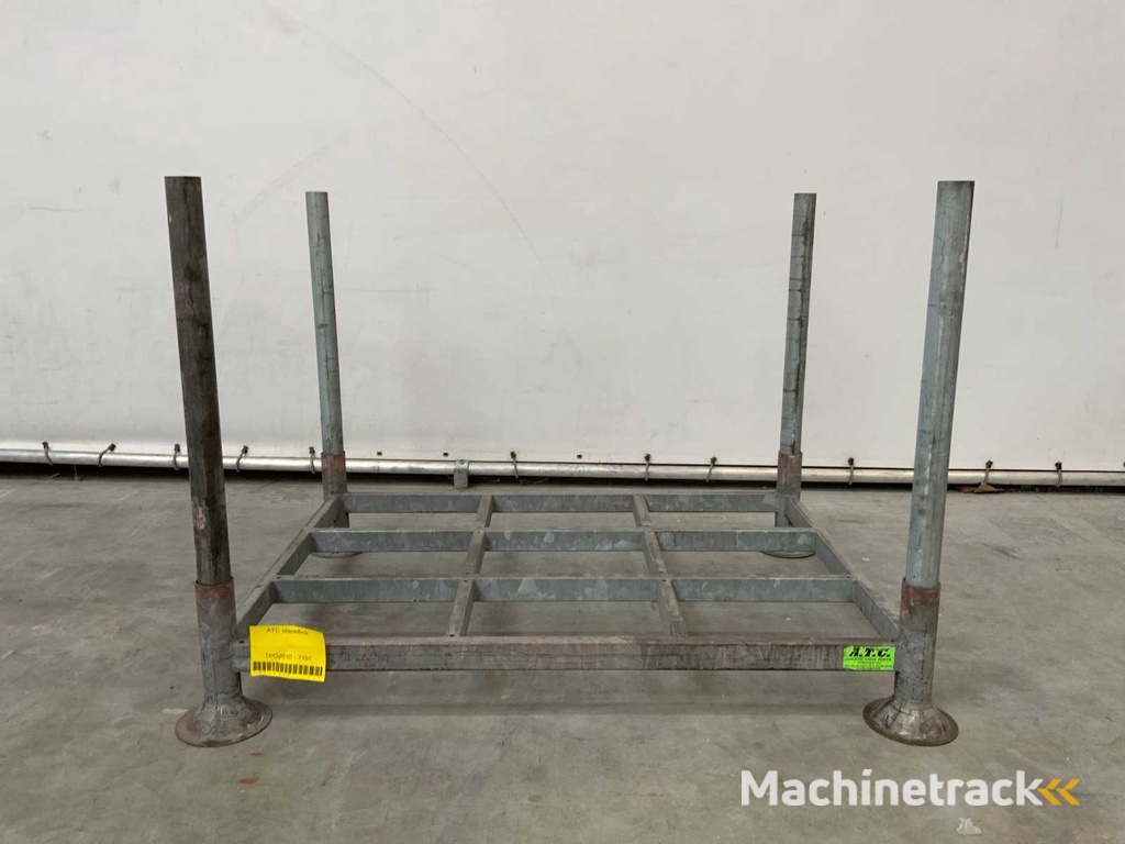 Stapeljoch 1400x1020mm mit 1770mm Rungen (10x)