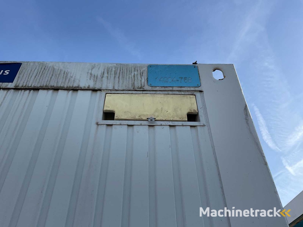 2016 Niebo 9110 Stützeinheit