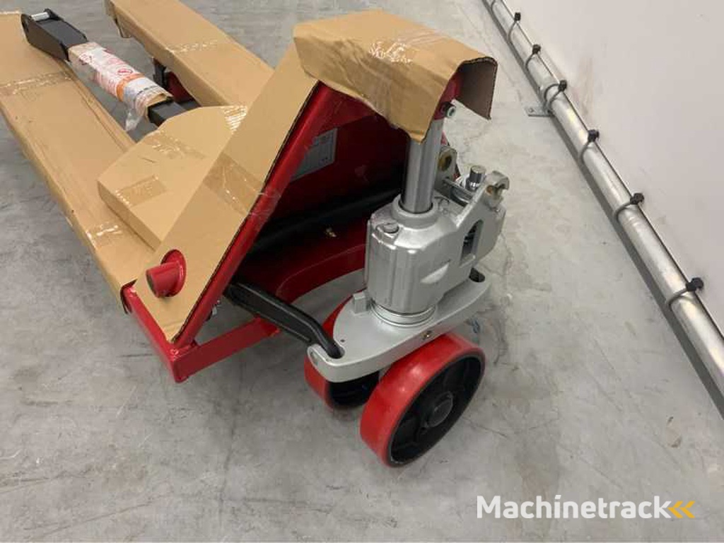 Niederhubwagen 2,5T (6x)