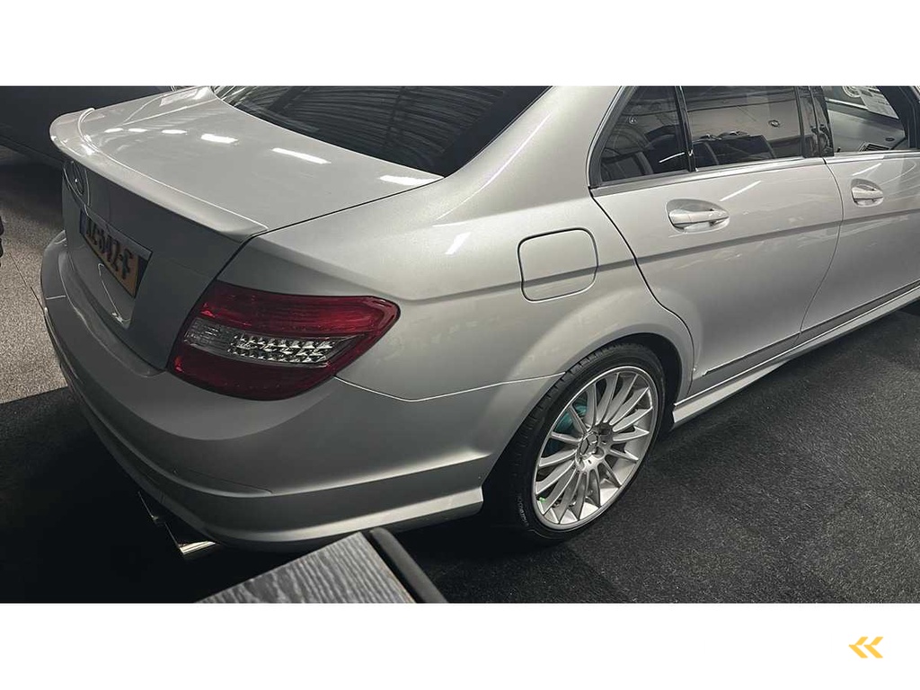 Mercedes-Benz - 2010 - C-Klasse - 200 CGI BE. BnsCl Av. - XZ-642-F