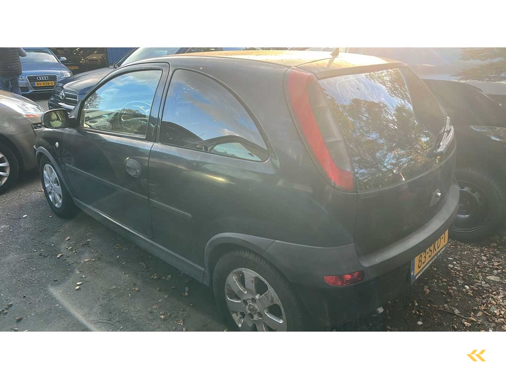 Opel - 2002 - Corsa - 1.2-16V Komfort - 83-SKD-1