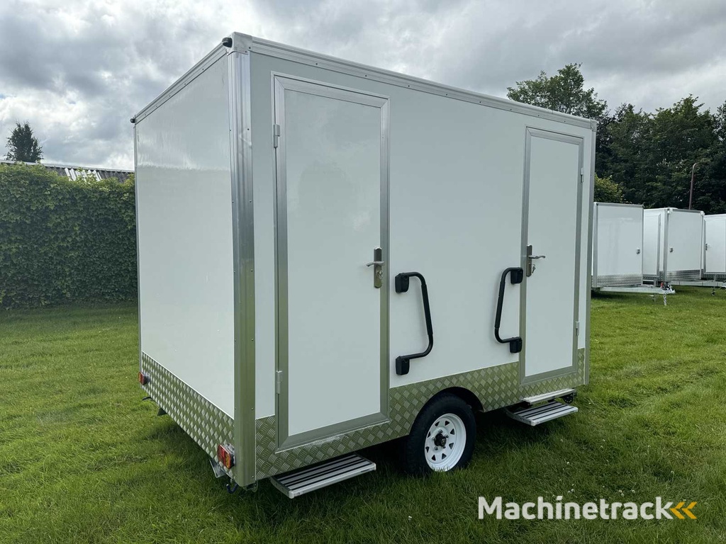 2024 2 Pers. 3966x2000x2784 Sanitairunit