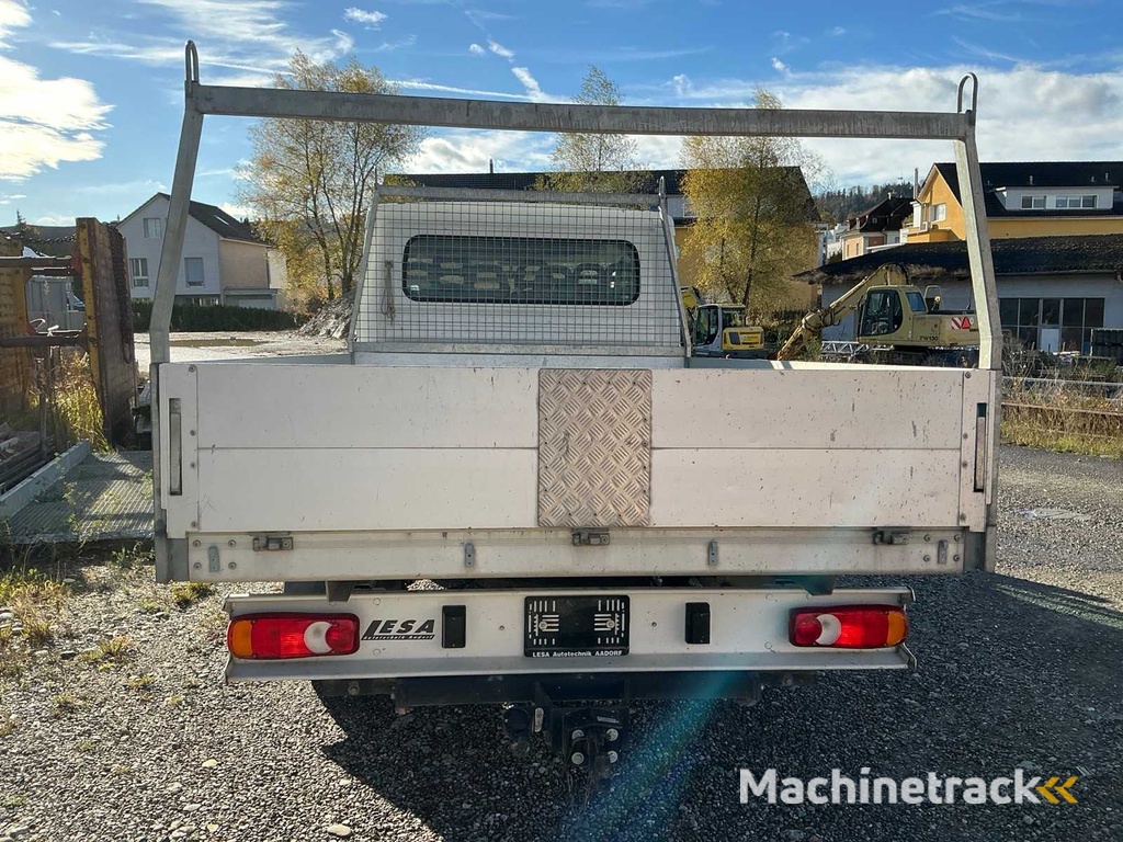 2016 Peugeot 2.2 HDI 335 Boxer bestelwagen met dubbele cabine en laadbrug