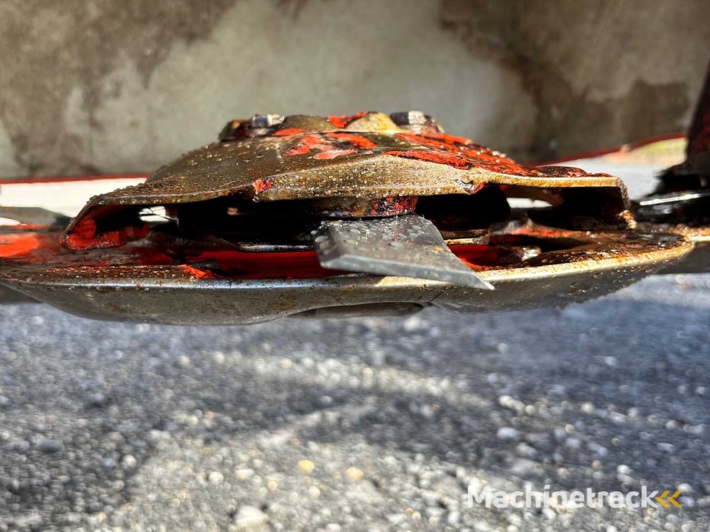 2019 Kuhn GMD4411-FF Magere Hein