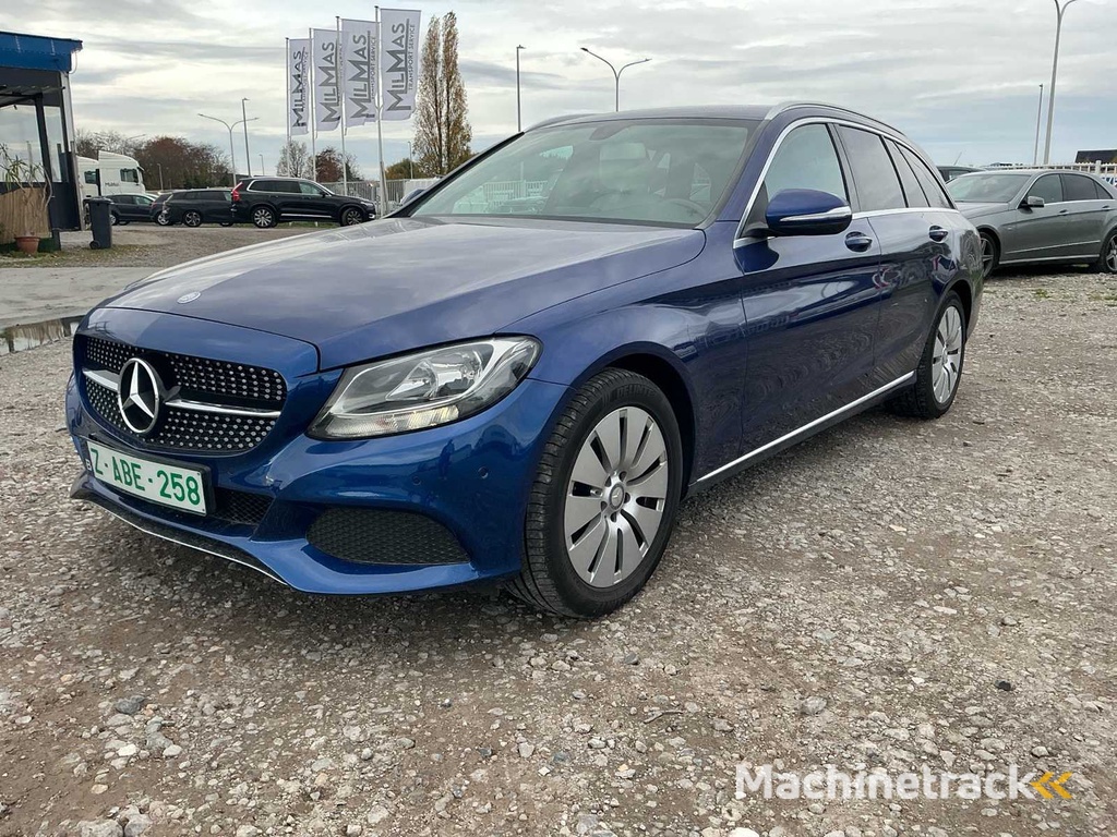 2015 Mercedes-Benz C220 Bluetec