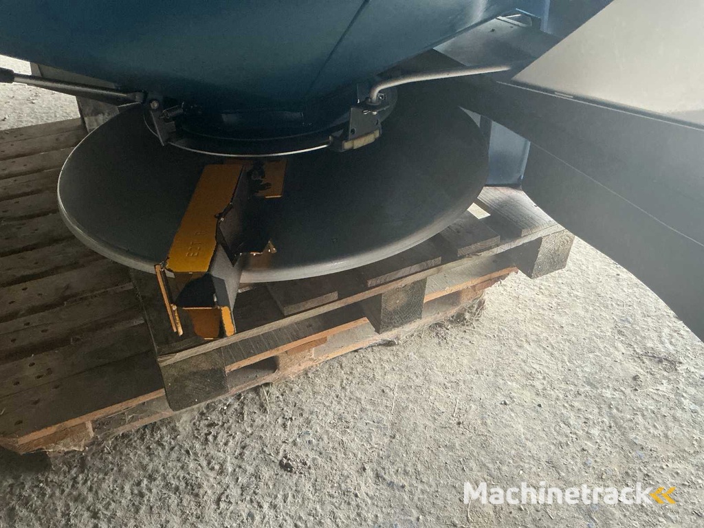 2008 Bogballe M2Q Kunstmeststrooier